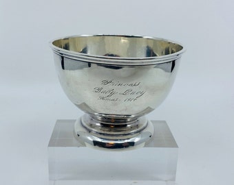 Vintage hallmarked sterling silver hand engraved stem bowl.