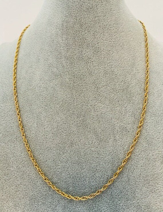 Vintage 10 kt gold twisted curb chain 23" necklace. Gem