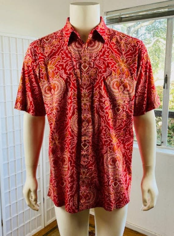 Vintage Batik Keris red gold print shirt, Med. - Etsy.de