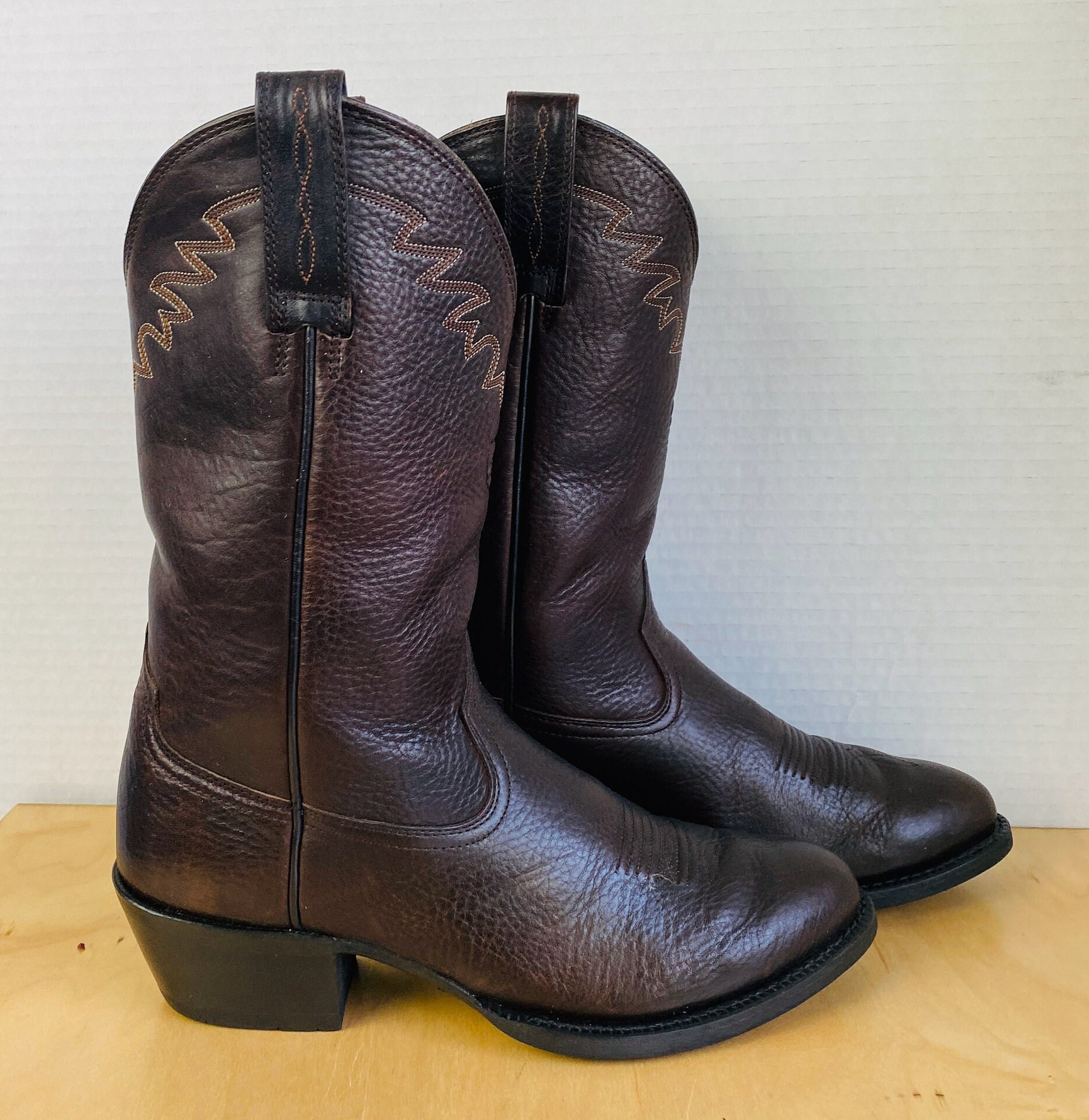 Ariat Brown and Black Leather Western Boots Size 9D Ariat Men main image 2