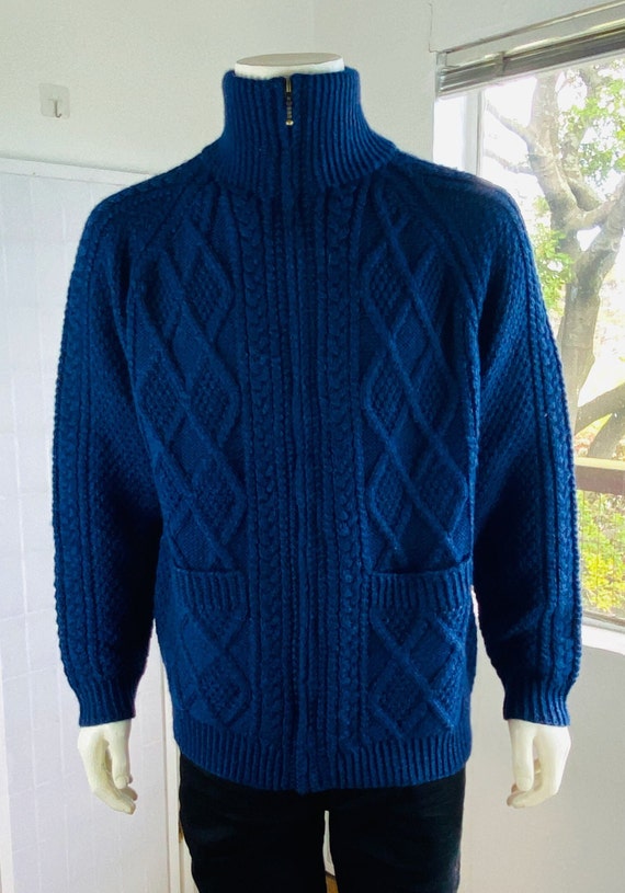 Vintage mens hand knit Gem