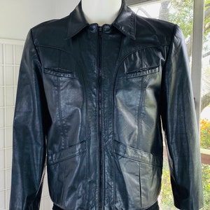 Vintage WILSON Mens Black Leather Jacket, 38 40. image 4