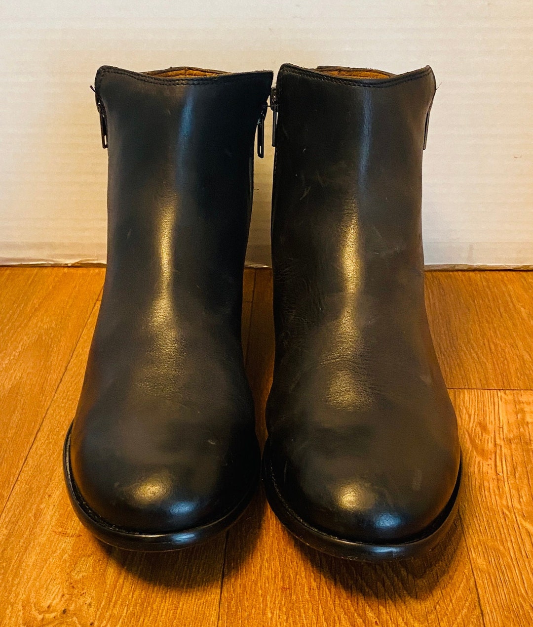 Frye carly double zip bootie on sale
