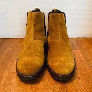 WOLVERINE, 1000 Mile Mens Suede Chelsea Boots, 10.5. - Etsy display picture 1