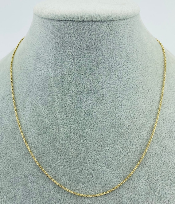 Vintage 14 kt gold 18" rope chain.