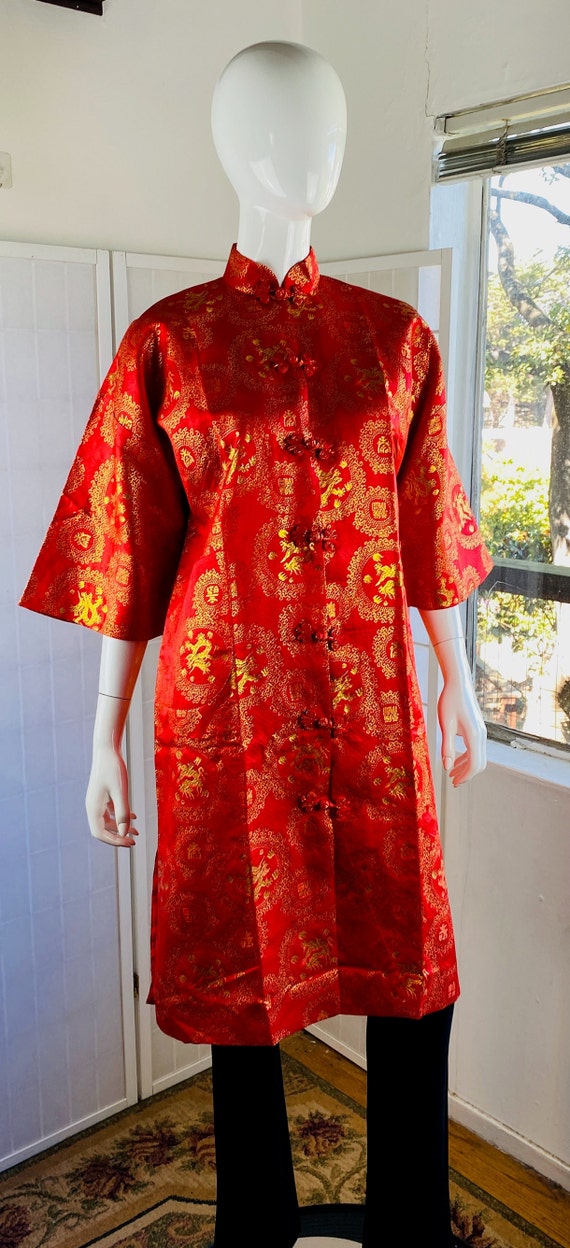 Vintage Red & Gold Rayon Embroidered Asian Robe w… - image 2