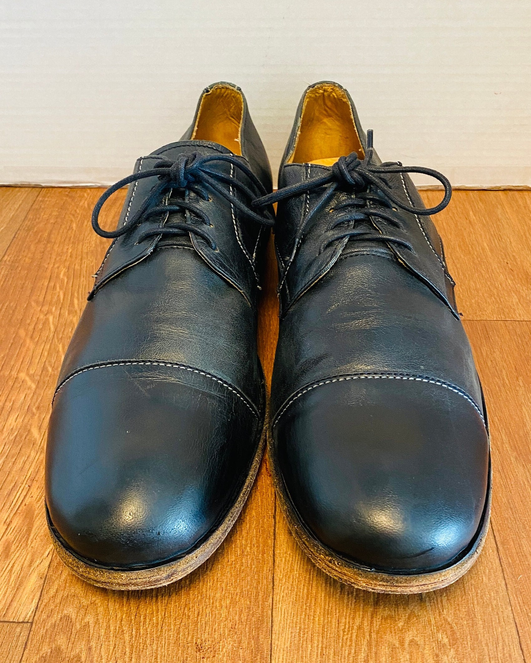 BED STU, Mens Cobbler Series Black Cap-toe Derby Dress Shoes 