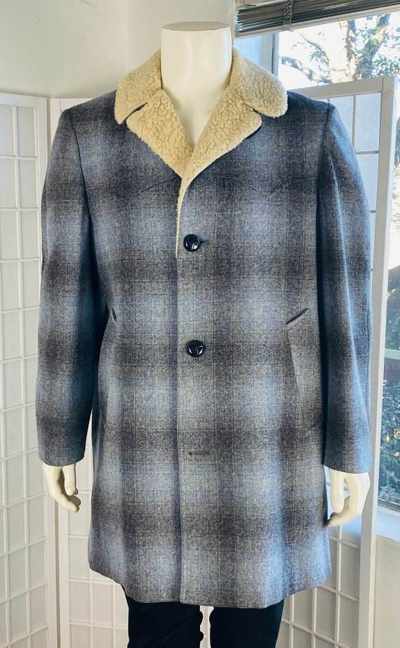 Vintage Pendletons Mens Blue Shadow Plaid Coat, L.