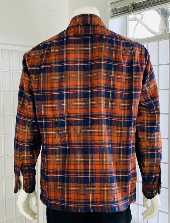Vintage Pendleton Mens Plaid Wool Shirt, L. - image 2