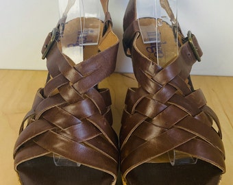 Clarks Women s Amelia Roma Wedge Sandal Navy cork Artisan Collection Size 7.5M NWOB Etsy