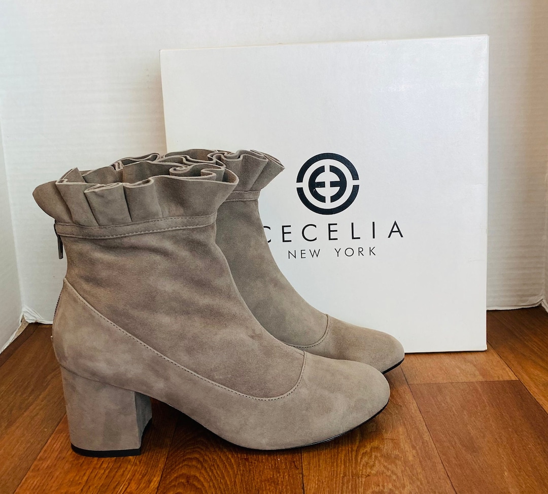 NWB, CECELIA, Womens Suede Ruffle Boots, 10. - Etsy
