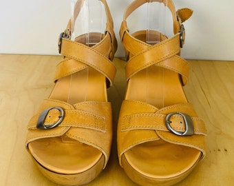Tape Artisan, Portugal, Womens Leather Ankle Strap Sling backs Sandals, 38/8.