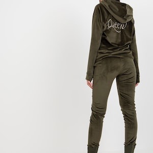 Women&#39;s Velour Tracksuit &#39;Queen&#39; – Khaki 2-Piece Set with Hoodie and Gold Details