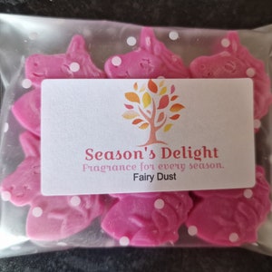 Fairy dust scented Unicorn shaped wax melts or snap bar. Made with soy wax with a strong floral scent. Ideal gift or treat for yourself