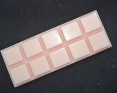 Midnight Pomegranate Wax Melt Fragranced Snap Bars. Made With Soy Wax, Vegan friendly fruity scented
