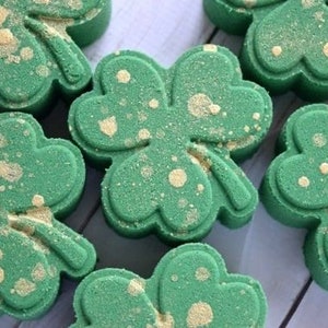 Luck o' the Irish Bath Bomb