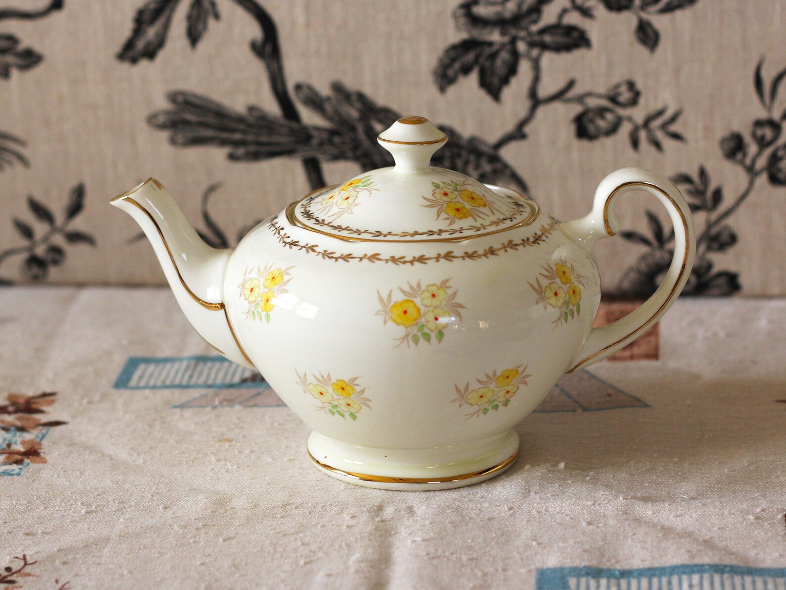 Salisbury Bone China 6 Piece Tea Set / Antique Tea Set / Salisbury Tea