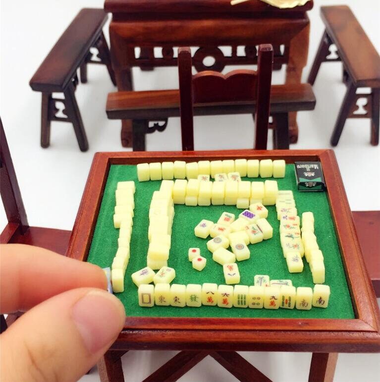 Odoria 1:12 Miniature Chinese Mahjong And Wooden Table Set Living Room...