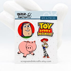 TOY STORY #2 Ensemble de 4 embellissements en acrylique pour l'artisanat sur le thème de Disney, les albums, les cartes, les accessoires pour cheveux, les cadeaux/la décoration de la maison - 40961
