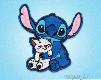 STITCH avec écusson thermocollant brodé KITTY pour travaux manuels, chapeaux, cadeaux, vêtements, sacs à dos, vestes, sacs, décoration d'intérieur - 70494