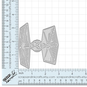 VADER'S FIGHTER SHIP Metalen snijmal voor Star/Space Wars-thema Papercrafts, kaarten, plakboeken, geschenken, tijdschriften, feest- en huisdecoratie- 21058