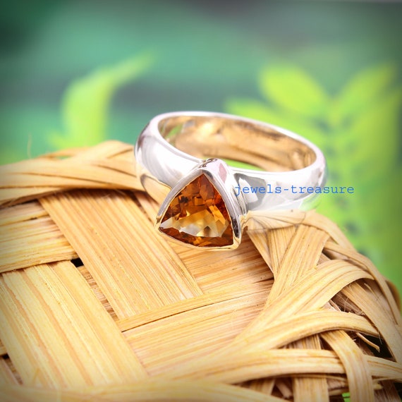Mens Modern 14K White Gold Princess Citrine Channel Cluster Sun Wedding Ring  R274-14WGCI | Caravaggio Jewelry