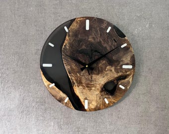 Handmade Black Epoxy Resin Walnut Wall Clock – Modern Home Decor