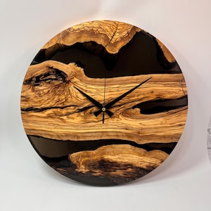 Black Epoxy & Olive Wood Wall Clock, Custom Wall Art, Home Decor, Personalized Clock, Handmade Family Gift, Wall Decor, Mother&#39;s Day Gift