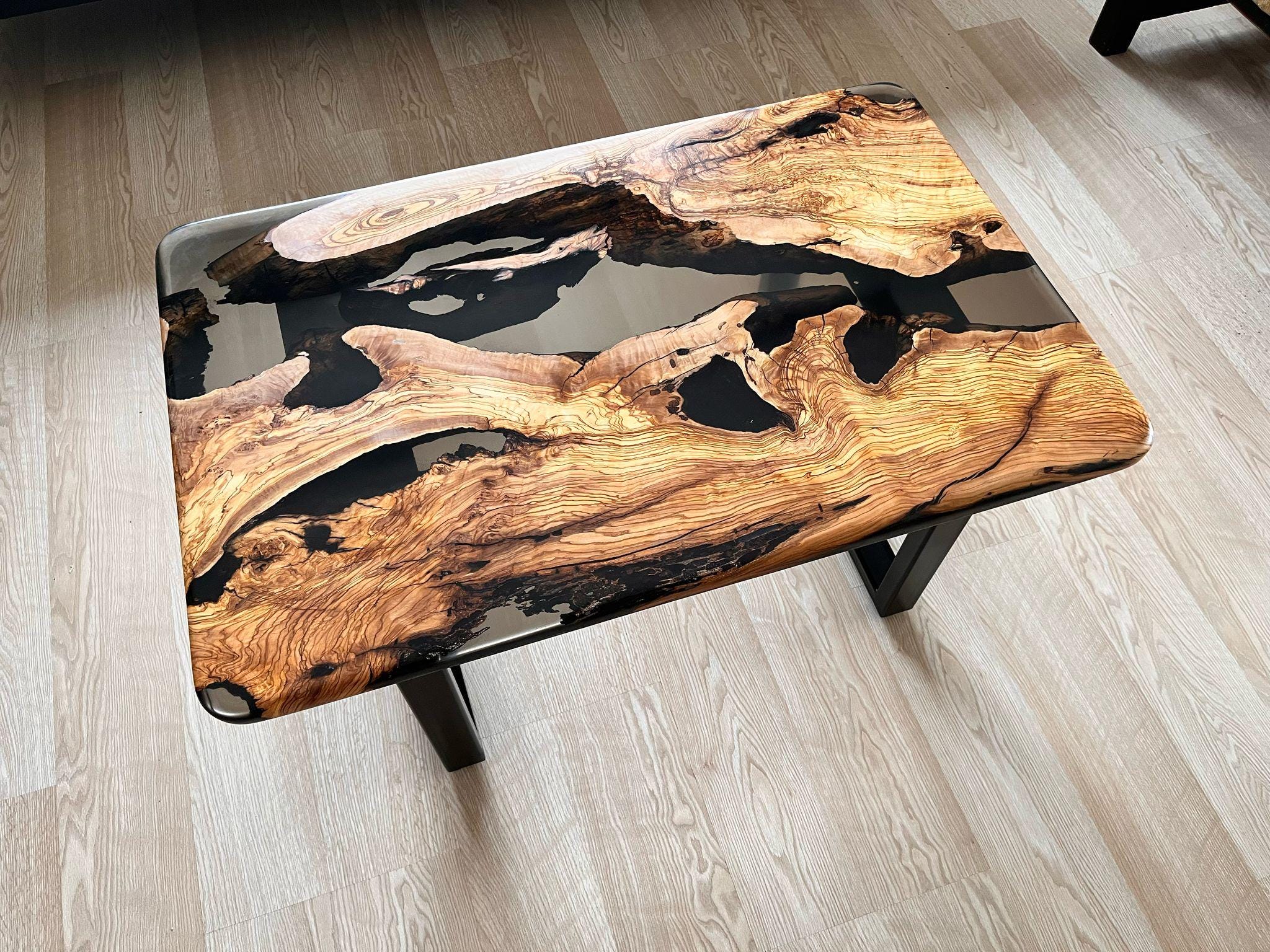Resin table - Etsy 日本