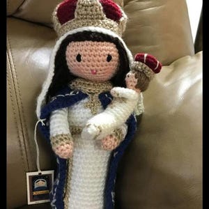 Queen of Heaven Crochet Doll – Our Lady & Baby Jesus Plush – Catholic Marian Amigurumi – Mother and Child Gift Handmade