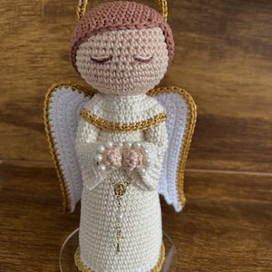 Crochet Angel Doll with Rosary – Handmade Amigurumi Catholic Gift, Baptism or Communion Decor, Guardian Angel Plush