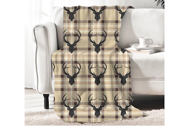 Tartan-Hirsch-Decke: Vintage-inspiriertes Landdekor