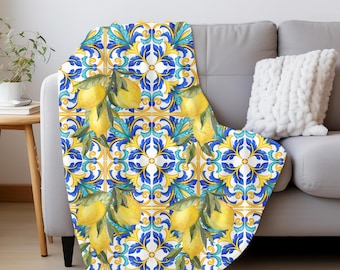 Amalfi Lemon Fleece Blanket: Mediterranean Summer Throw, Cozy Home Decor