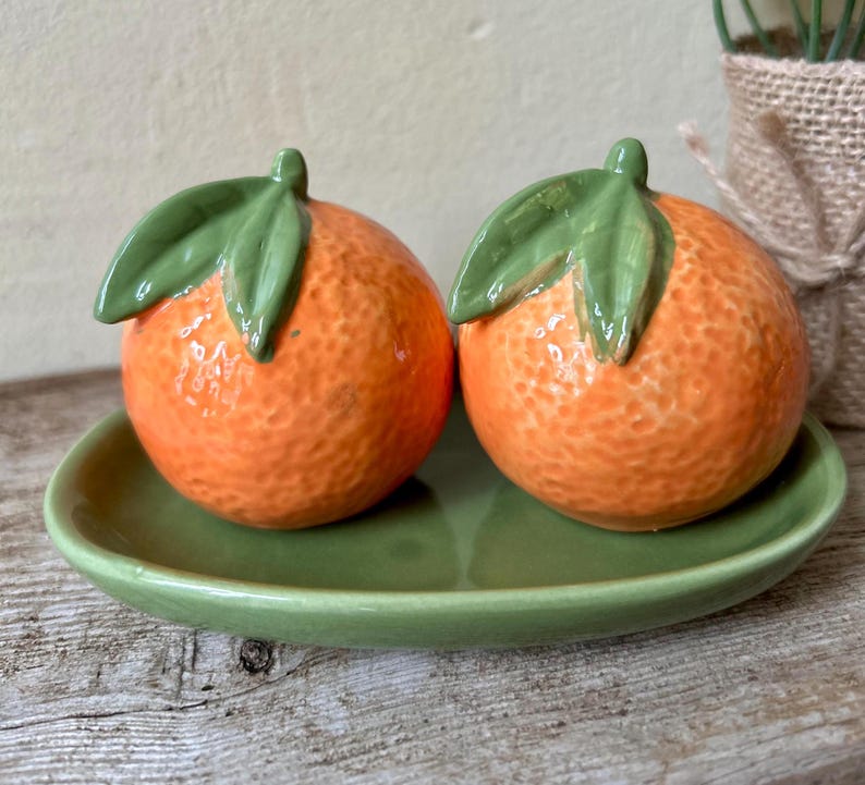 Vintage Style Orange Citrus Condiment Set with Tray - Salt and Pepper Shaker Pot Cottagecore home decor