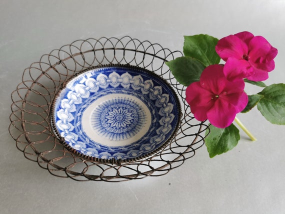Antique Villeroy & Boch Plate With Twisted Wire Basket