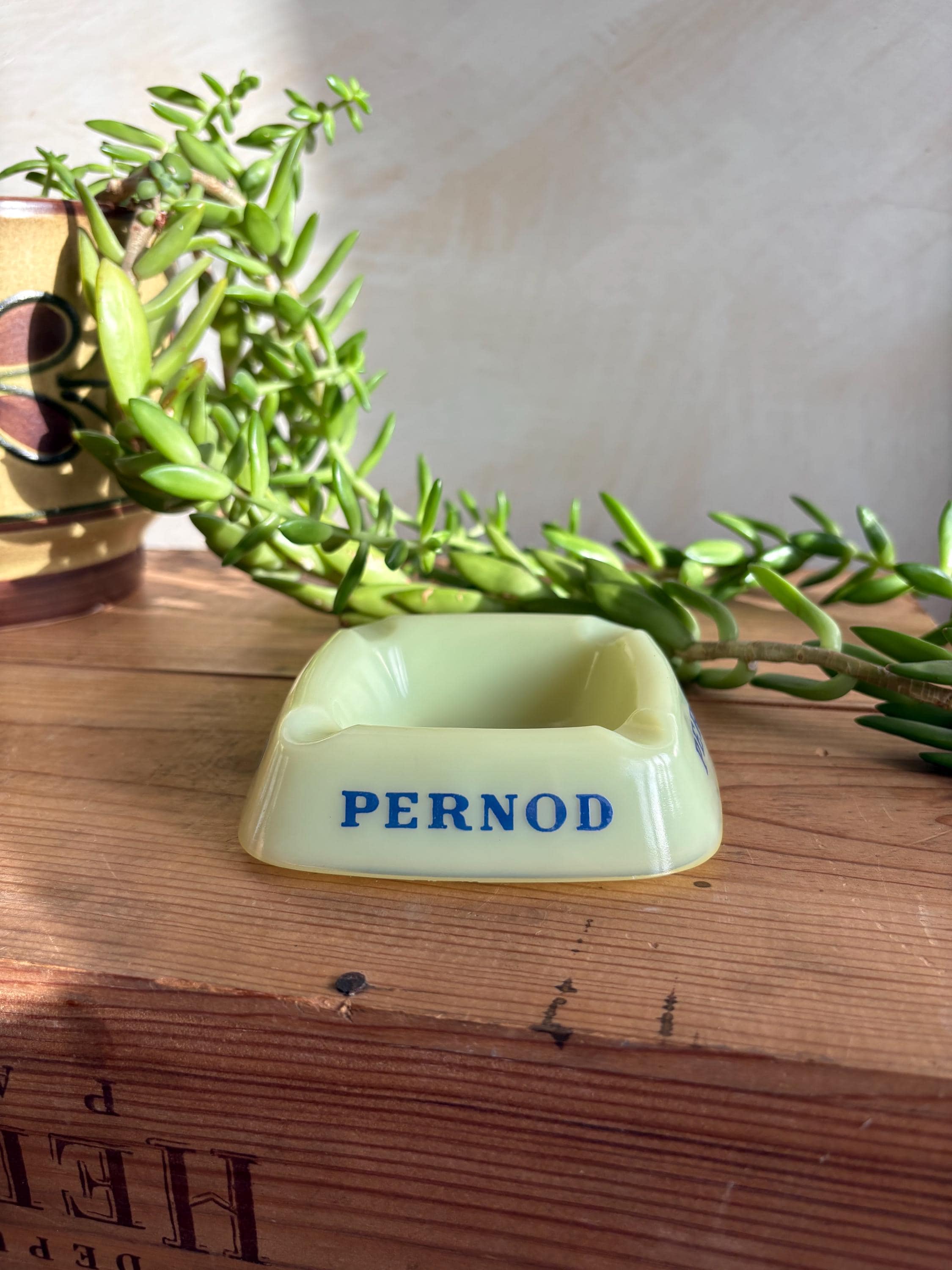 Cendrier de collection de type bistrot