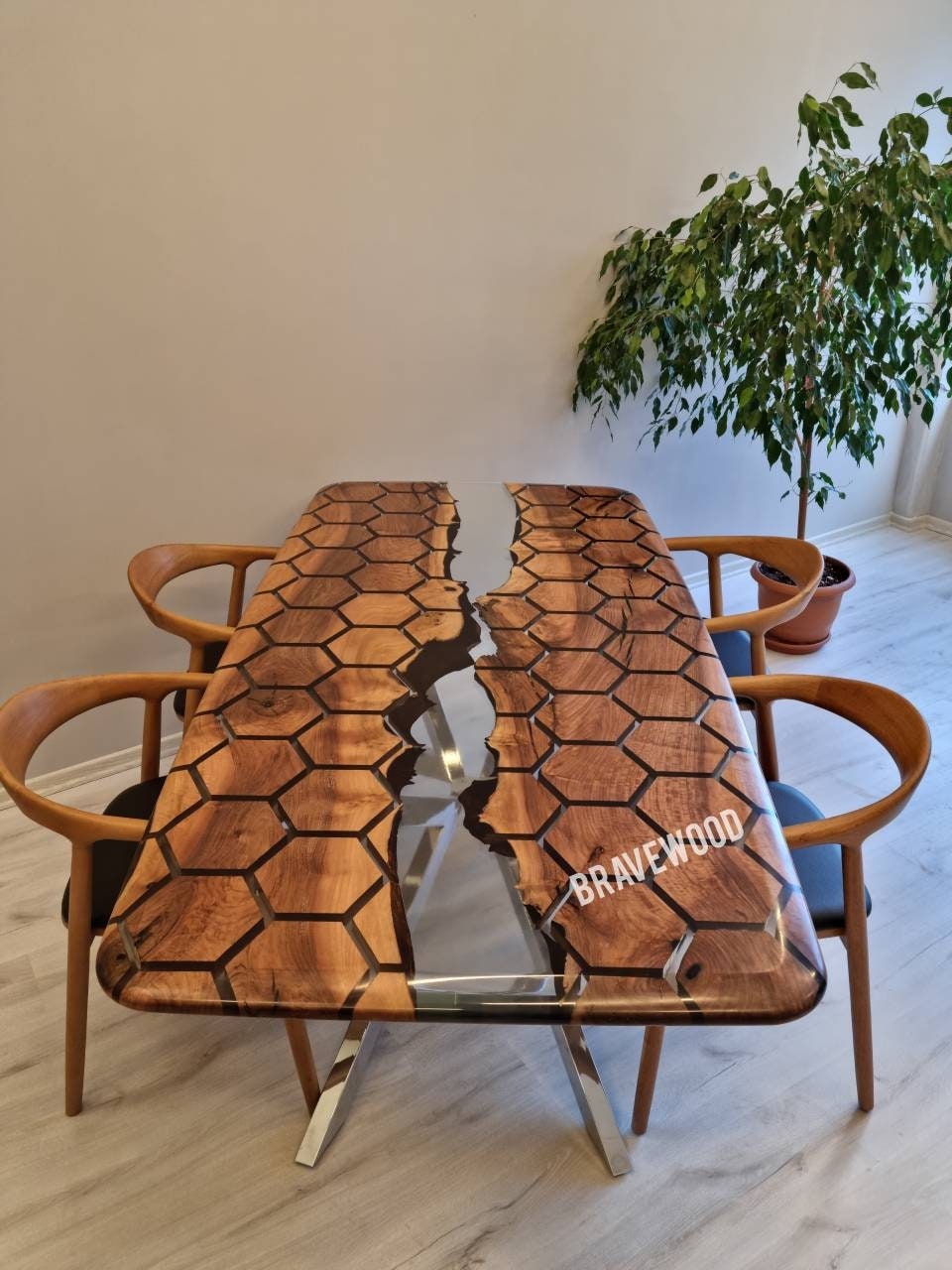 table En noyer Époxy,