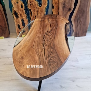 Oval Epoxy Dining Table: Custom Walnut Wood, Clear Resin