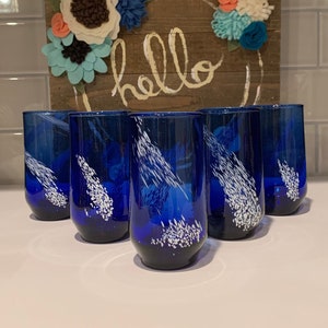 Cobalt Blue & White Juice Glasses | Cobalt Blue Tablescape | White Splash Cobalt Blue Drinking Glasses