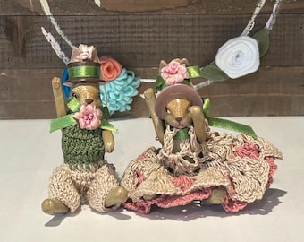 Katherines Collection Wayne Kleski Gelede figuren/ornamenten konijntje meneer en mevrouw