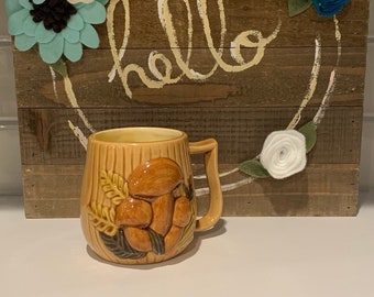 Vintage Ceramic Mushroom Coffee Mug: Kitchen Decor