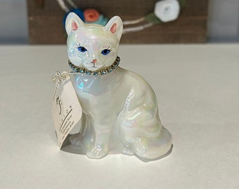 Vintage Iridescent Fenton March Birthday Cat Figurine  | Collectable Fenton Cat Figurine | Glass Cat | Cat Lover Gift | Cat Vanity Decor