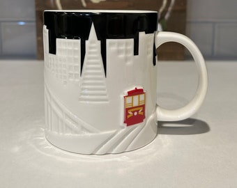 Mug Starbucks Paris 2011 - Skyline En Relief - Blanc - Occasion Bon état - Céramique