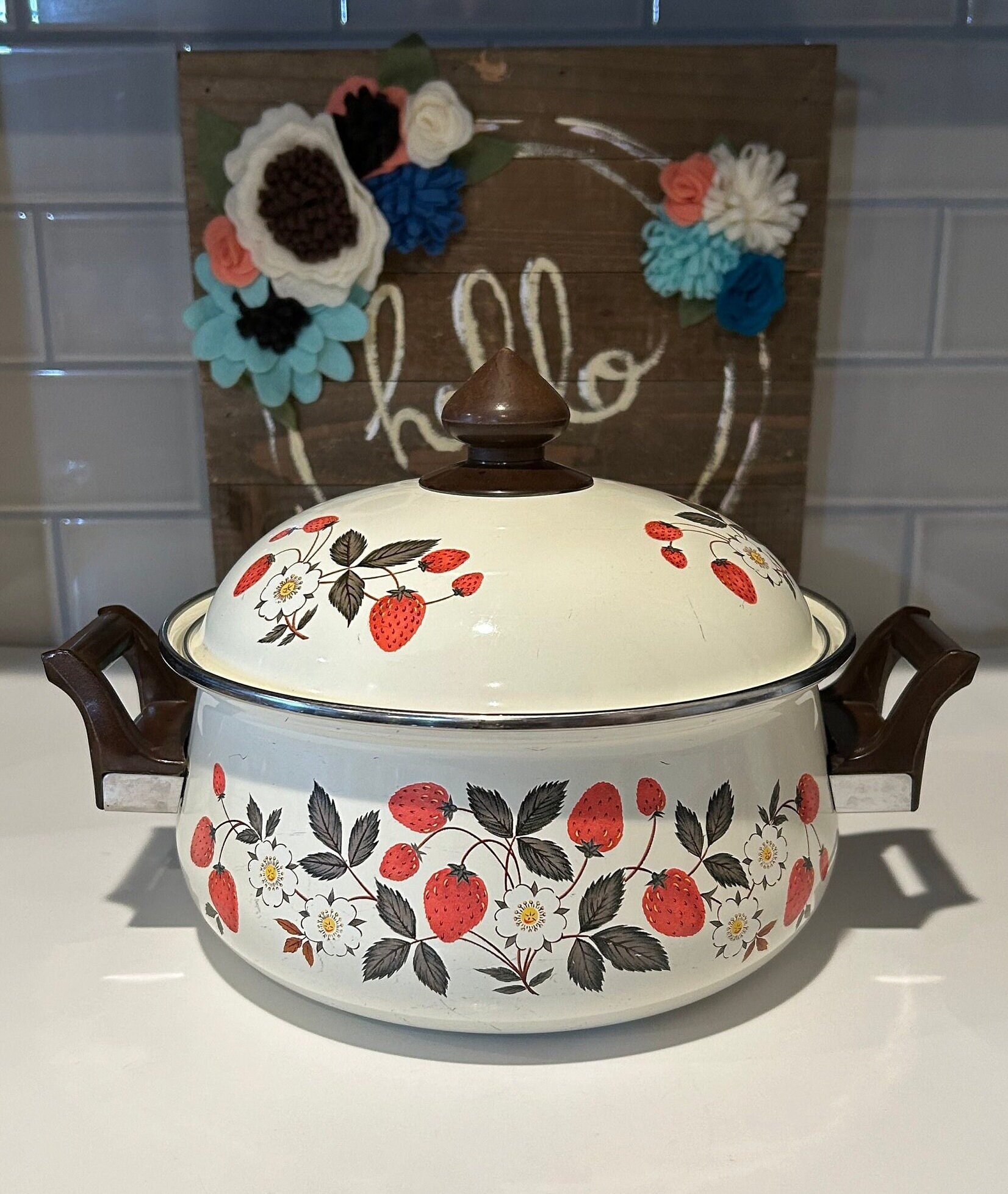 Sheffield Strawberries N Cream Stock Pan | Strawberry Kitchen Decor | Enamel Strawberry Stew Pot | Strawberry Enamel Dutch Oven