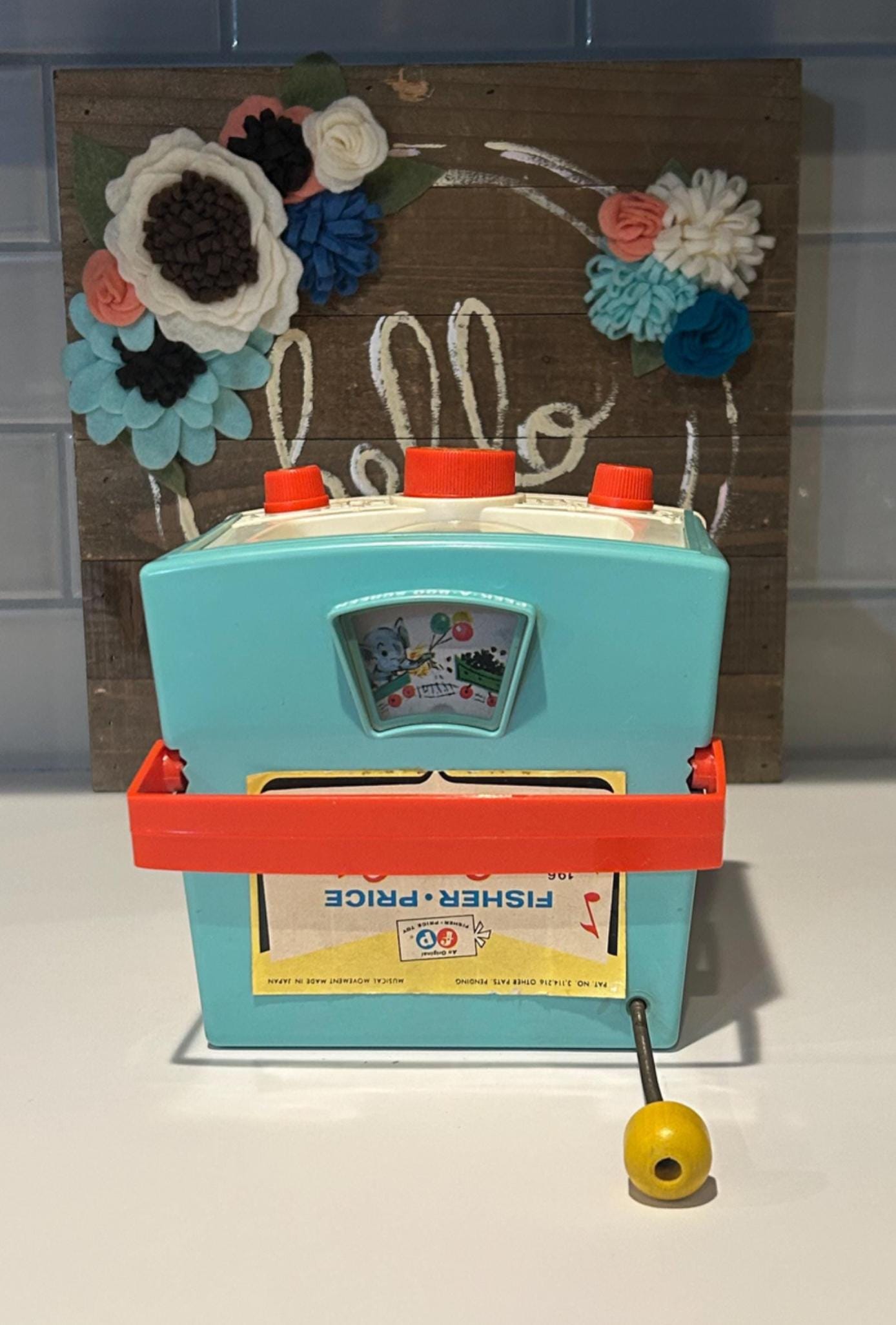 Vintage Fisher Price Double Screen Color TV Music Box Toy Peek-a
