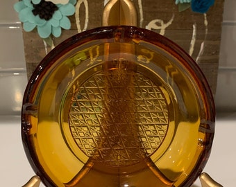 アンティーク琥珀色のガラス製灰皿 ヴィンテージの琥珀色のガラス灰皿 | 大恐慌時代のバーウェア - Etsy 日本