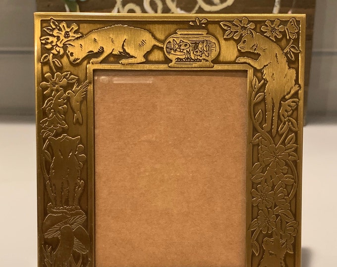 Vintage Gold M.W. Carr & Co. Inc Cat Frame Cat Home Decor Etsy