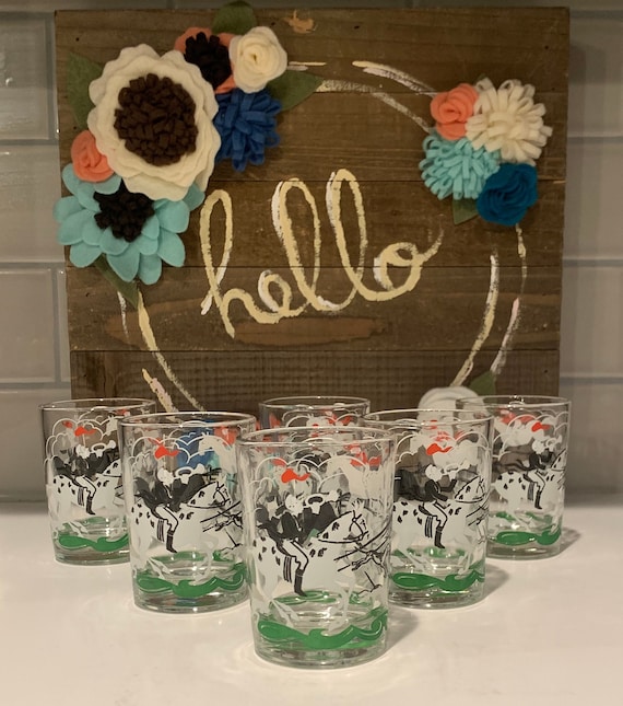 Vintage Hazel Atlas Fox Hunt Cocktail Shaker Set With Shot Glasses