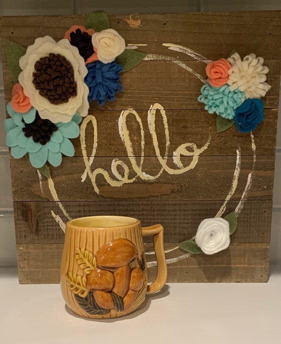 Vintage Ceramic Mushroom Coffee Mug: Kitchen Decor