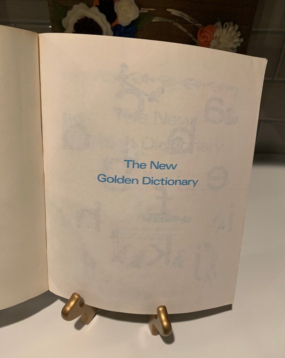 The New Golden Dictionary 語学・辞書・学習参考書 The New Golden